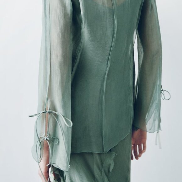 NWT SAGE GREEN SEMI-SHEER BLOUSE WITH RUFFLES - Picture 4 of 8